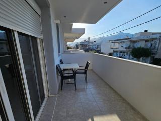 Poppis Appartments - Gra Liyiá - 4