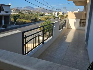 Poppis Appartments - Gra Liyiá - 8