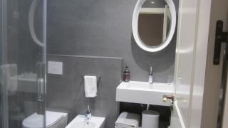 Lujosa habitación en lo mas céntrico de la ciudad - 1