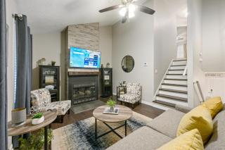 Lots of Hot Spots & Activities Near This Townhome - 1