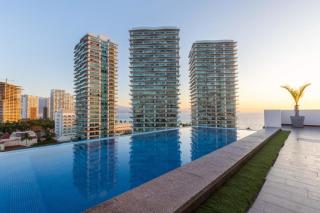 3 Adults or 2 Adults plus 2 Kids 1 block from Ocean - Puerto Vallarta - 3