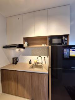 Sky Lux Suite by Elnora at Victoria Sports Tower Kamuning Edsa Southbound - Manila - 8