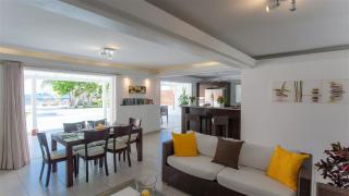 Luxurious Beachfront Villa With Pool in St Barths - Anse des Flamands - 5
