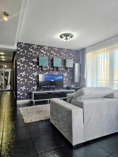Champagne Mamaia Residence - Mamaia - 5