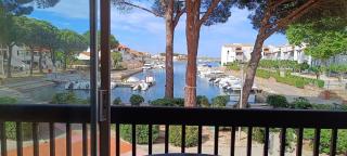 T2 avec Vue Magique sur la Marina - Wifi et Parking privé gratuits - 4