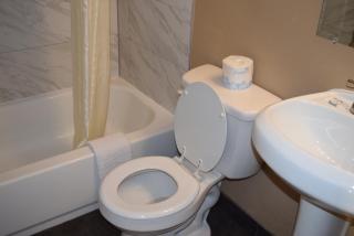 Friendship Motor Inn - Cedar Crest Manor - 7