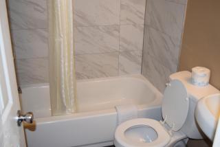 Friendship Motor Inn - Cedar Crest Manor - 3