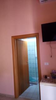 ChristAlex Guesthouse - Himarë - 7