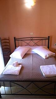 ChristAlex Guesthouse - Himarë - 5