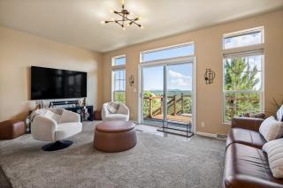 Panorama Peak Mountain Hideaway - Custer - 0