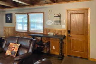 Little Cozy Cabin - Shaver Lake - 5