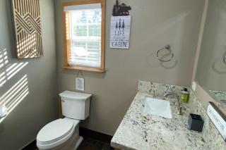 Little Cozy Cabin - Shaver Lake - 4