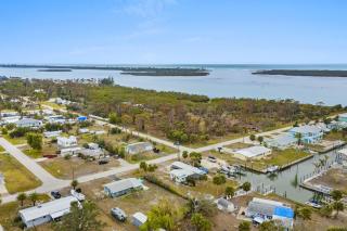 The Dockhouse - 6