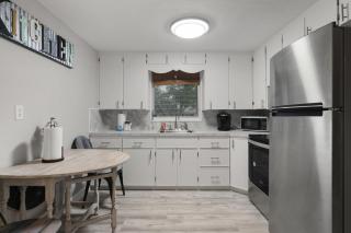 The Dockhouse - Englewood - 4
