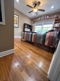Lakewood beautiful 2 bedrooms with huge backyard - 2