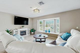 Blue Pearl - Englewood - 1