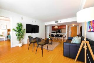 Trendy 2BR Condo with Pool and Bay Views - Miami - 6