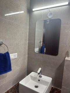 Elite Homestay - Noida - 4