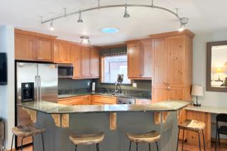 The Rikz Cabin - South Lake Tahoe - 8