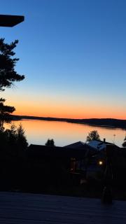 Mysig timmevilla med sjöutsikt - Sigtuna - 0