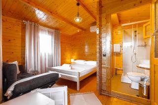 Lark Nest - 8