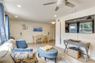 Walk to Ocean Springs Beach Condo with Pool! - Ocean Springs - 3