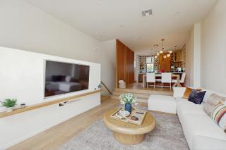 Sea & Stroll Abode - 7