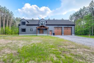 Brantingham Home ATV and Snowmobile Trails On-Site! - Glenfield - 0