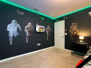 Stunning 7BR with Game Room, Theater & Hot Tub! - 3