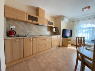 Penzion Apartmány Adamčík - Huštěnovice - 6