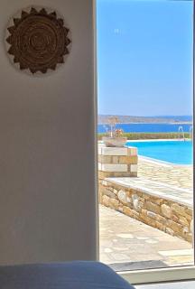 Paros Afrodite Luxury Villas - 1