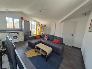 Hortense, 2 rooms, Wi-Fi, bright terrace - 2