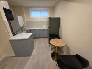 Haven YYC Guest Suite in Northwest Calgary - Calgary - 2