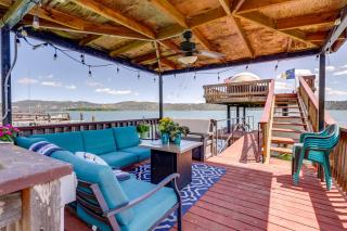Clear Lake Getaway with Dock Access and Shared Yard! - Clearlake Oaks - 9