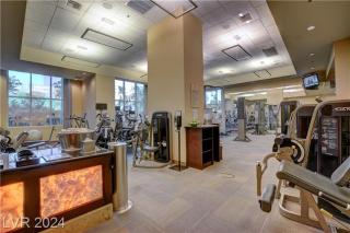 MGM Signature NO resort fees , free parking - Las Vegas - 1