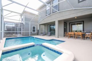 6BR Amazing Family Home Private Pool BBQ - Kissimmee - 0