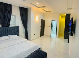 Strobbs Residence - Uyo - 2