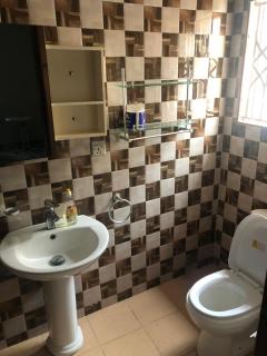 Luxury 4-Bedrom Home in Kumasi 5 mins to Airport - Kumasi - 7