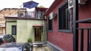 Green Garden Guesthouse - Tbilisi - 6