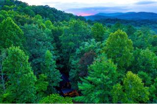Meadow Retreat - Hot Tub, Fire Pit & Games - 4