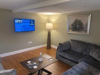 The Residence at Lough Key - Luxury by the Water - Knockvicar Bridge - 5