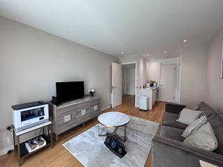 Elizabeth home - Edinburgh - 6