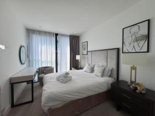 Elizabeth home - Edinburgh - 1