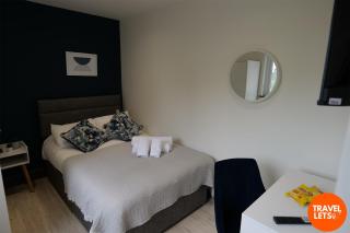 Private Double Rooms By Travel Lets Short Term Rental Agency Derry - 6