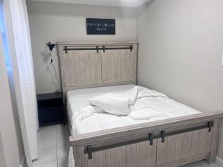 Haven 2 Bedroom by EWR airport - Newark - 8