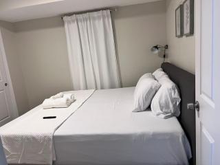 Haven 2 Bedroom by EWR airport - Newark - 6