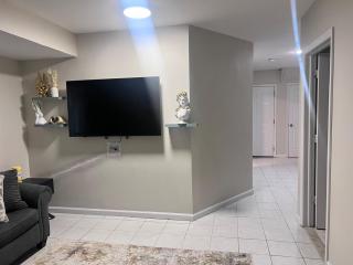 Haven 2 Bedroom by EWR airport - Newark - 5