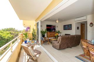 6 Person Occupancy 1 Block to Beach Views from Terrace - Nuevo Vallarta - 0