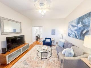2 Bed, In Unit Laundry, Boston College, Balcony - Boston - 8