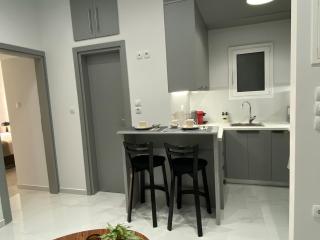 Beachfront 2Bedroom Flat SeaView - Loutraki - 8